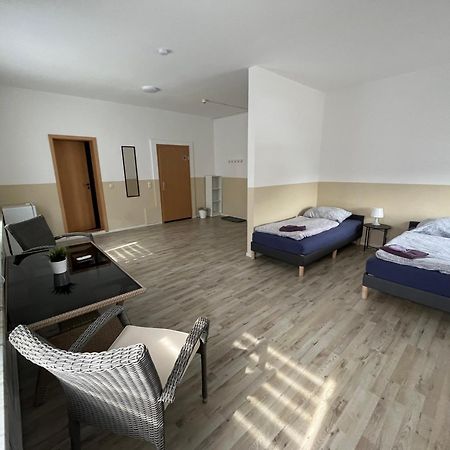 Doppelzimmer Mit Bad- Fernseher Meine Ngoại thất bức ảnh