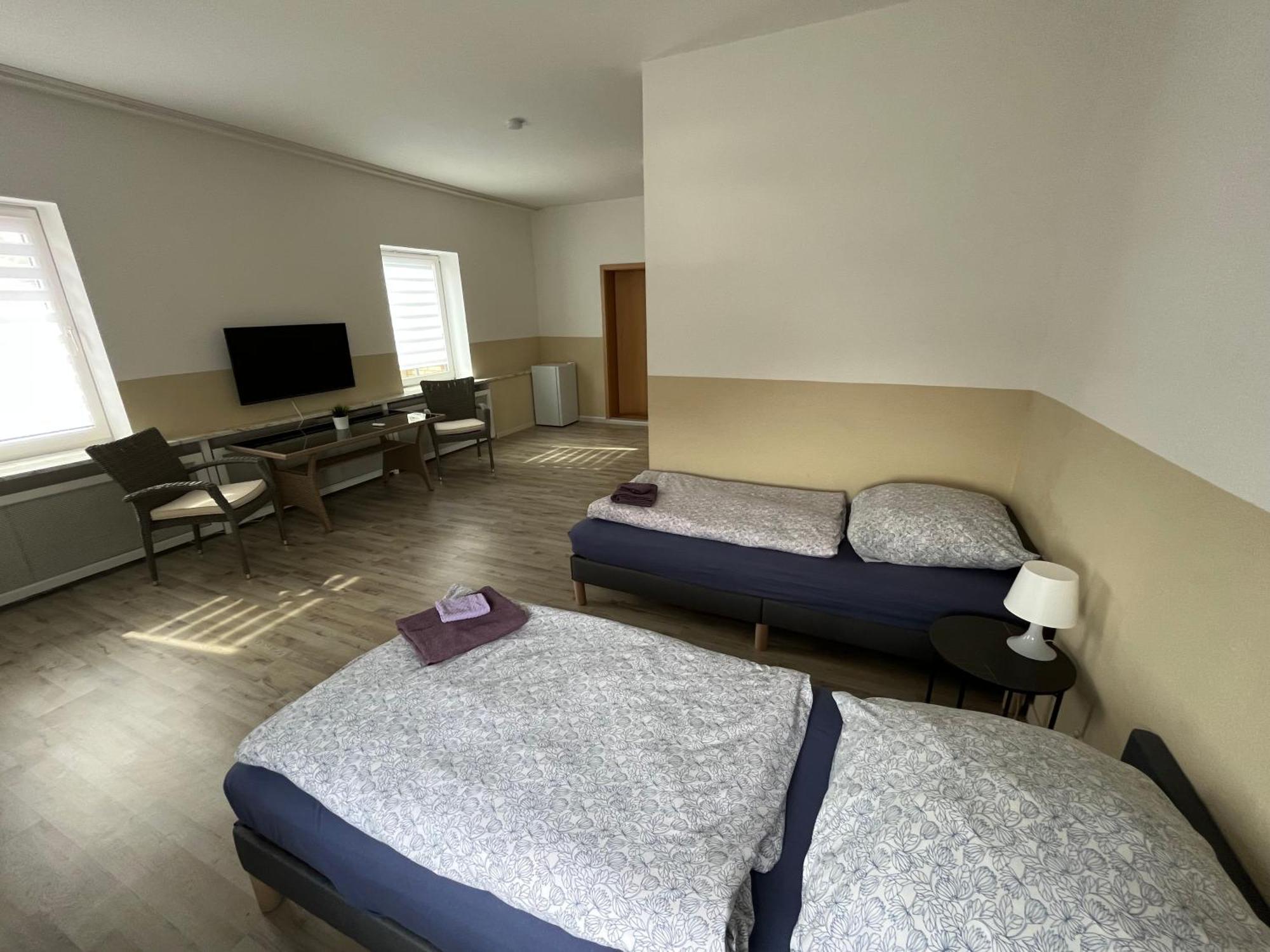 Doppelzimmer Mit Bad- Fernseher Meine Ngoại thất bức ảnh